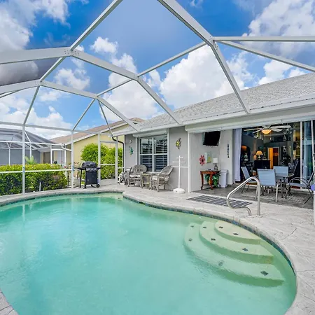 Charming Naples Getaway With Pool Less Than 5 Mi To 5Th Ave!
